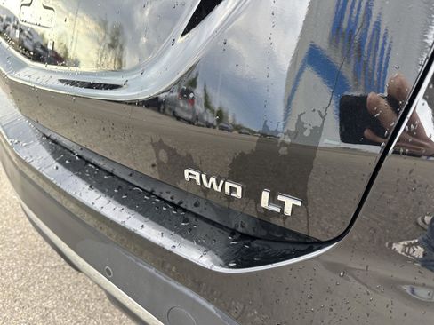 Used 2024 Chevrolet Equinox LT w/ LPO, Floor Liner Package AWD/4WD image 6