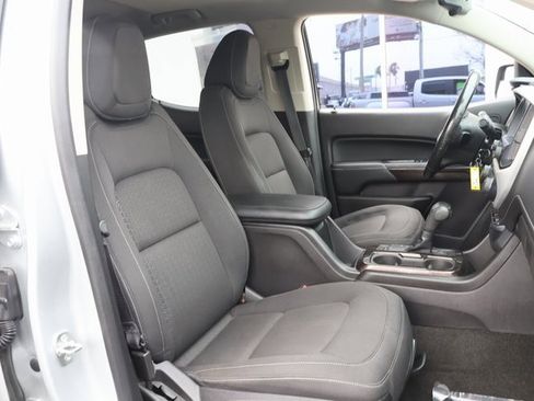 Used 2016 GMC Canyon SLE w/ SLE Convenience Package image 18