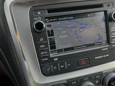 Used 2013 GMC Acadia SLT FWD image 9