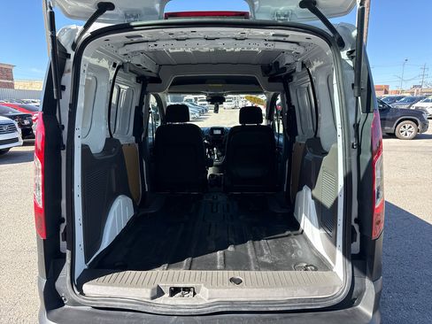 Used 2022 Ford Transit Connect XL image 8