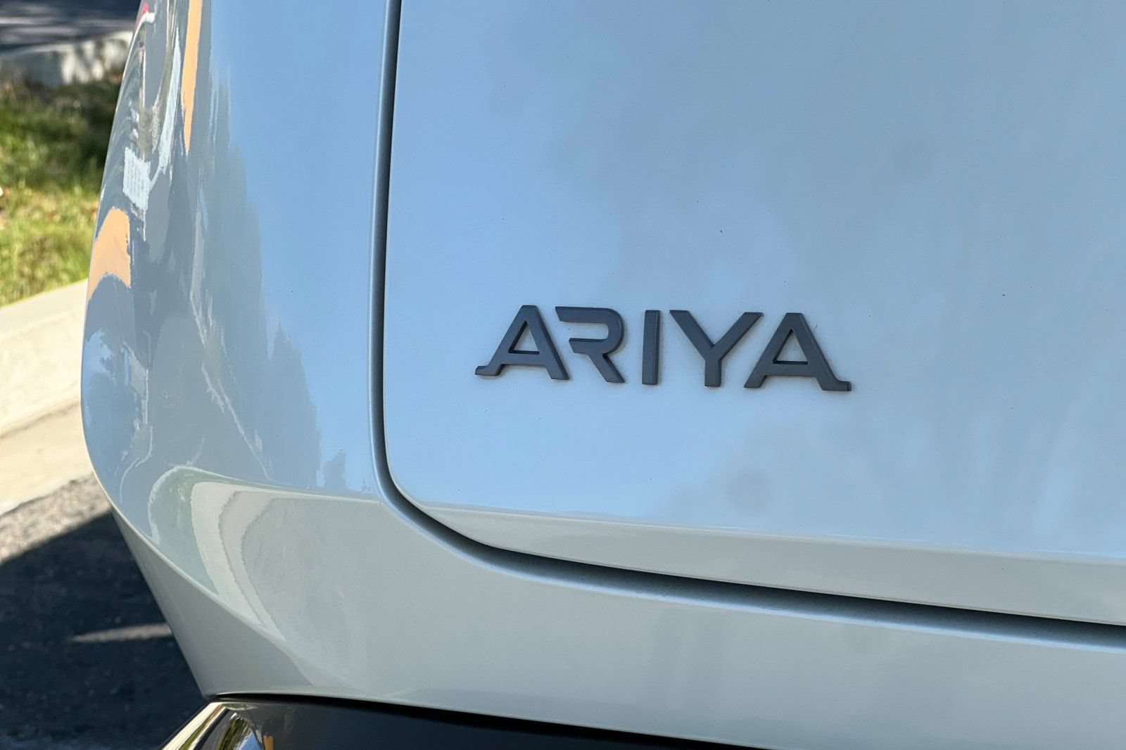 Certified 2024 Nissan Ariya FWD image 34