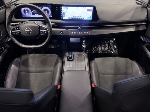 Used 2023 Nissan Ariya AWD image 16