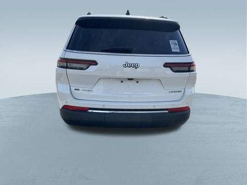 Used 2021 Jeep Grand Cherokee L Limited image 8