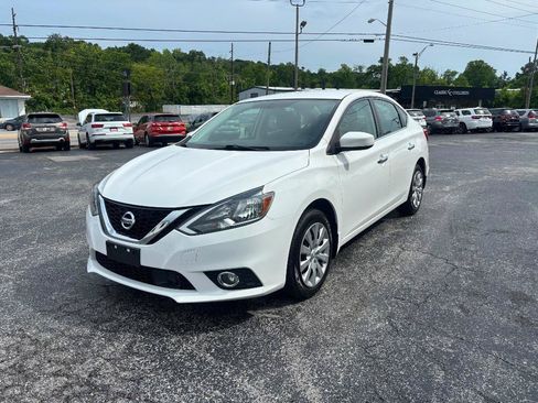 Used 2019 Nissan Sentra S FWD image 4