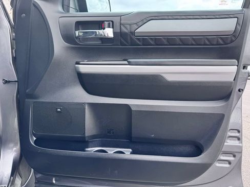 Used 2019 Toyota Tundra Platinum AWD/4WD image 25