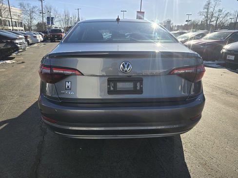 Used 2020 Volkswagen Jetta SE image 7