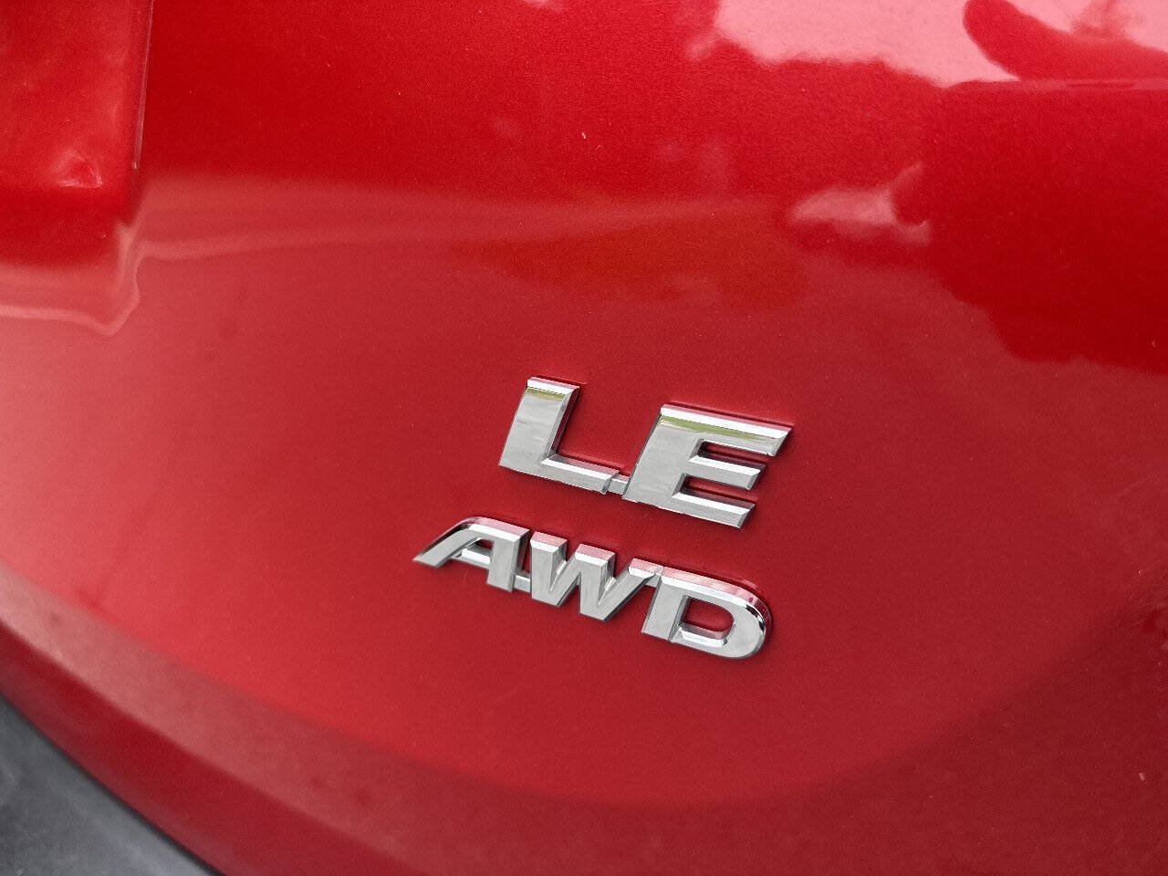 Used 2014 Toyota RAV4 LE AWD/4WD image 18