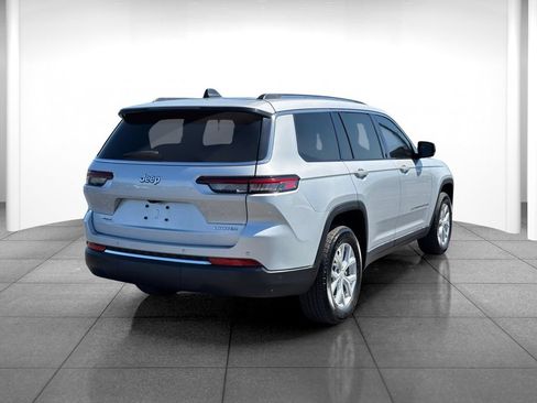 Used 2023 Jeep Grand Cherokee L Limited w/ Trailer Tow Group (B) AWD/4WD image 7