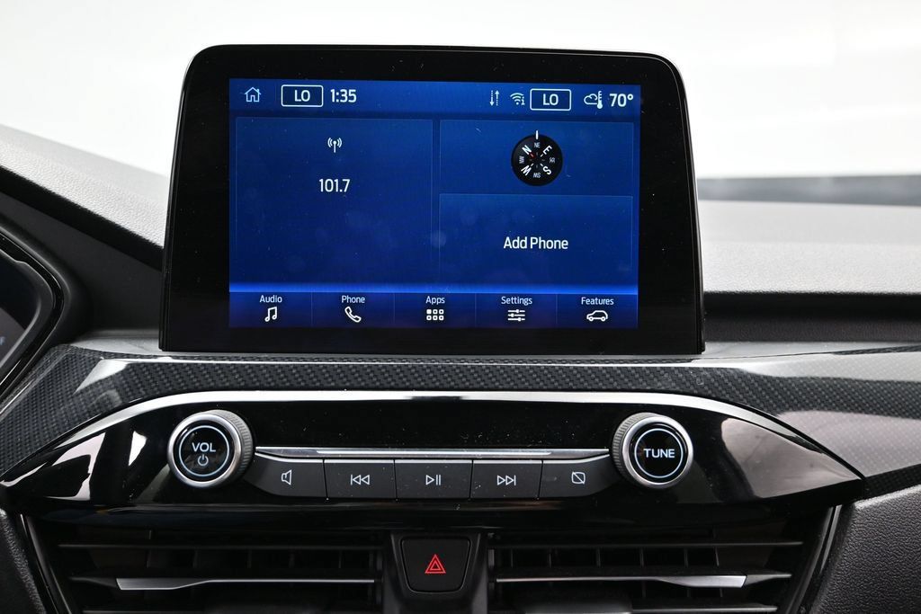 Certified 2025 Ford Escape ST-Line Select AWD/4WD image 22