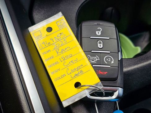 Used 2025 RAM 1500 Big Horn image 39