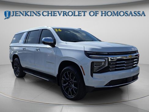 New 2026 Chevrolet Suburban Premier image 12