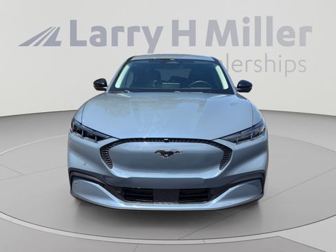 Used 2024 Ford Mustang Mach-E Select w/ Comfort Package Lite RWD image 8