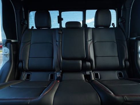 New 2026 Jeep Gladiator Rubicon image 30