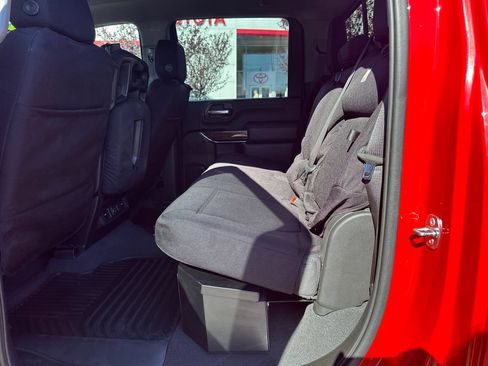 Used 2023 GMC Sierra 3500 SLE w/ SLE Value Package AWD/4WD image 14