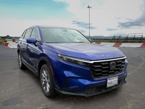 Used 2023 Honda CR-V EX-L image 2
