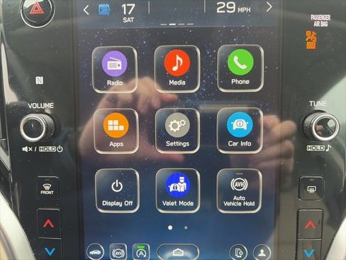 Certified 2024 Subaru Outback Limited image 10