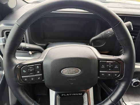 Certified 2025 Ford F450 Platinum w/ FX4 Off-Road Package AWD/4WD image 14