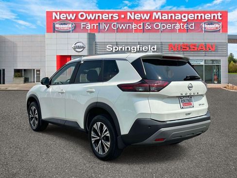 Used 2023 Nissan Rogue SV w/ SV Premium Package AWD/4WD image 6