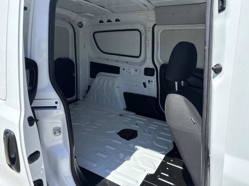 Used 2021 RAM ProMaster City Tradesman image 9