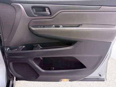 Used 2019 Honda Odyssey EX-L image 17