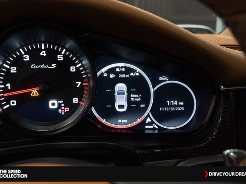 Used 2022 Porsche Panamera Turbo S image 48