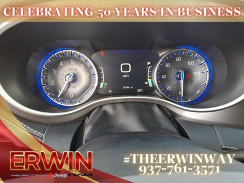 Certified 2024 Chrysler Pacifica Touring-L image 16