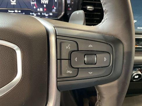 Used 2025 GMC Sierra 1500 SLT w/ SLT Premium Plus Package AWD/4WD image 21