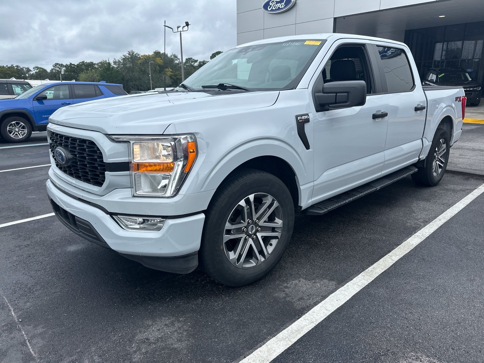 Used 2021 Ford F150 XL w/ STX Appearance Package RWD image 3