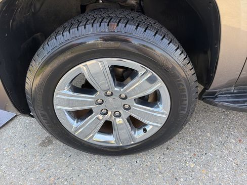 Used 2014 GMC Yukon SLE image 21