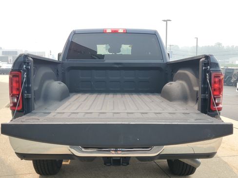 Used 2026 RAM 2500 Big Horn AWD/4WD image 6