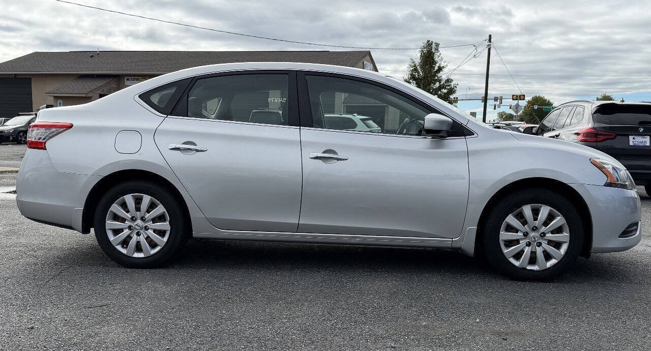 Used 2015 Nissan Sentra S FWD image 4