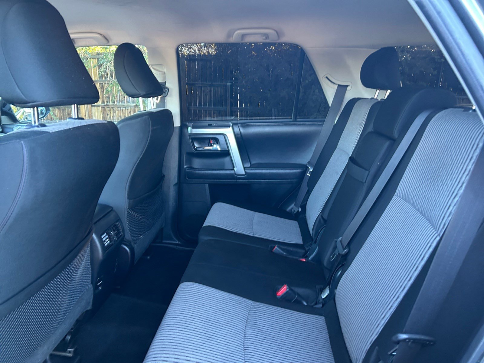 Used 2018 Toyota 4Runner SR5 RWD image 17