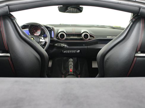 Used 2020 Ferrari 812 Superfast RWD image 58