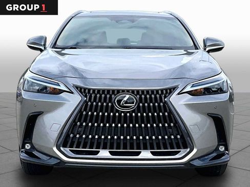 Used 2024 Lexus NX 250 FWD image 4