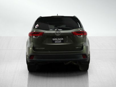 Used 2017 Toyota Highlander Plus