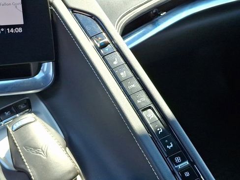 Used 2020 Chevrolet Corvette Stingray Preferred Conv w/ 2LT Preferred Equipment Group image 19