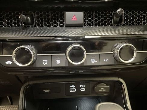 Certified 2023 Honda CR-V EX-L image 18