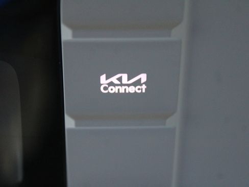 New 2026 Kia K4 FWD image 42