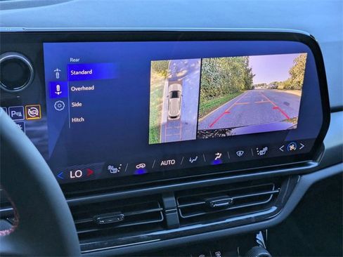 New 2025 Chevrolet Equinox EV RS image 19