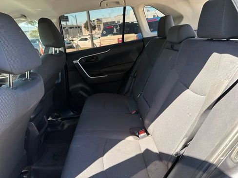 Used 2020 Toyota RAV4 LE w/ Carpet Mat Package FWD image 19
