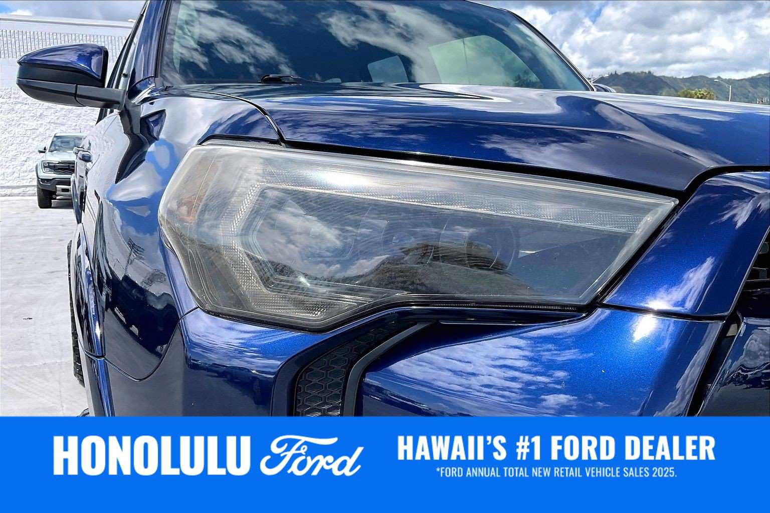 Used 2021 Toyota 4Runner SR5 AWD/4WD image 31