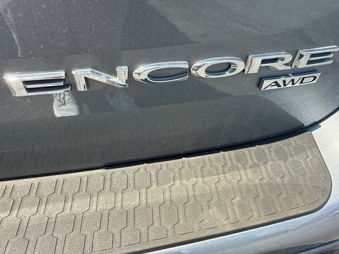 Used 2019 Buick Encore Essence AWD/4WD image 7