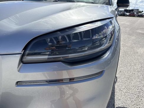 Certified 2022 Lincoln Aviator Reserve AWD/4WD image 9