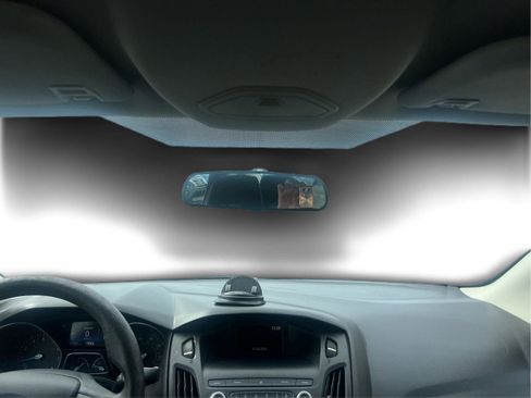 Used 2018 Ford Focus S image 18