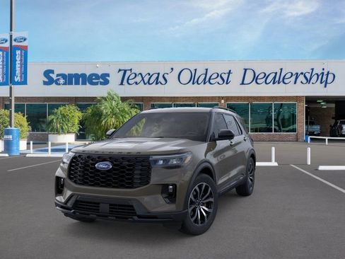 New 2026 Ford Explorer ST-Line image 2