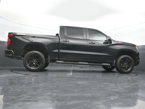 Used 2023 Chevrolet Silverado 1500 LT Trail Boss AWD/4WD image 39