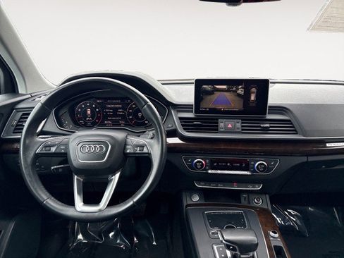 Used 2018 Audi Q5 2.0T Premium Plus image 2