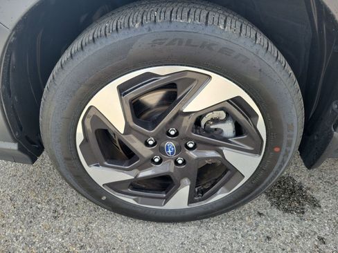 Certified 2025 Subaru Crosstrek 2.5i Limited image 10