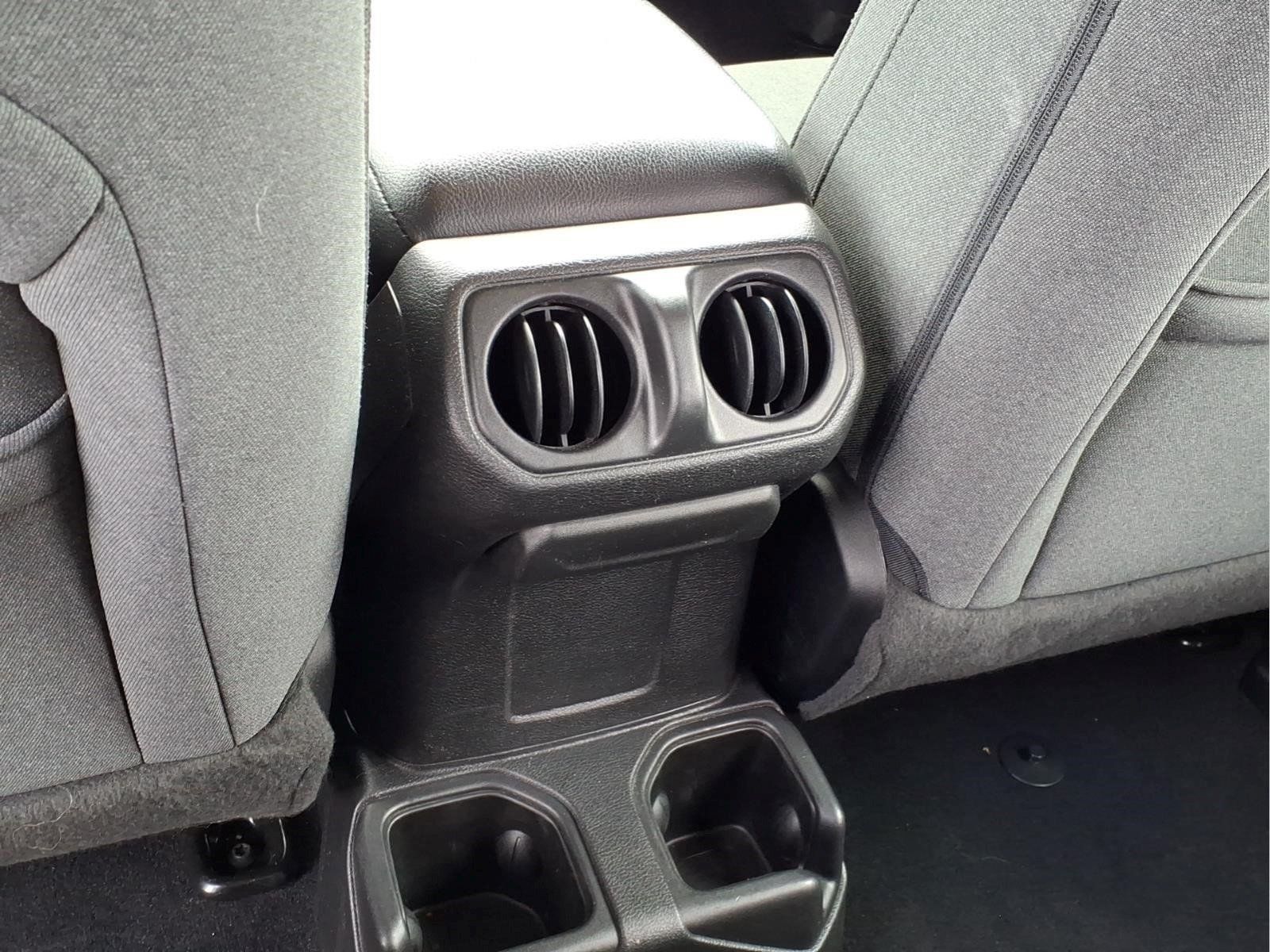 Used 2024 Jeep Wrangler Unlimited Sport AWD/4WD image 10