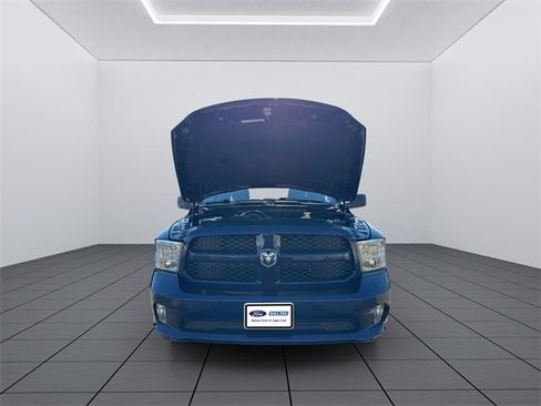 Used 2018 RAM 1500 Express w/ Express Value Package image 21